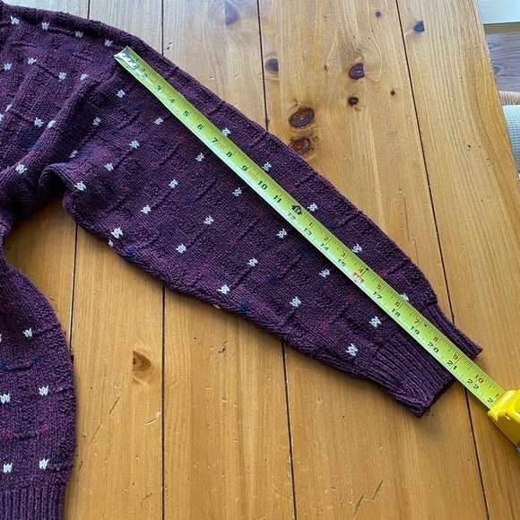Vintage IZOD 3D Knit Sweater Men's Size Large Crew Neck Pullover Casual Burgundy - Picture 10 of 10